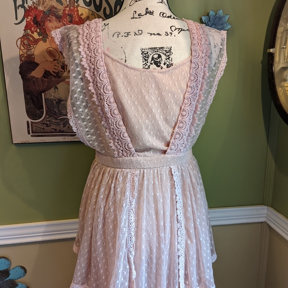 Sale Lace and Beads maxi dress - Picture 3 of 16